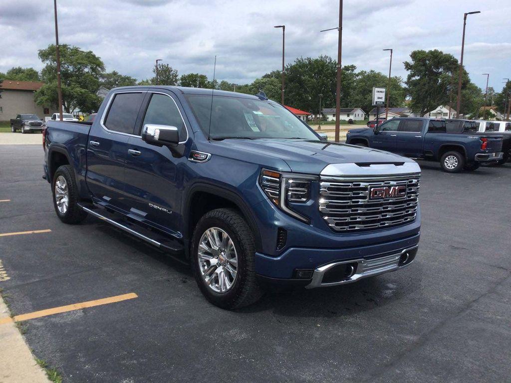 new 2025 GMC Sierra 1500 car, priced at $71,550