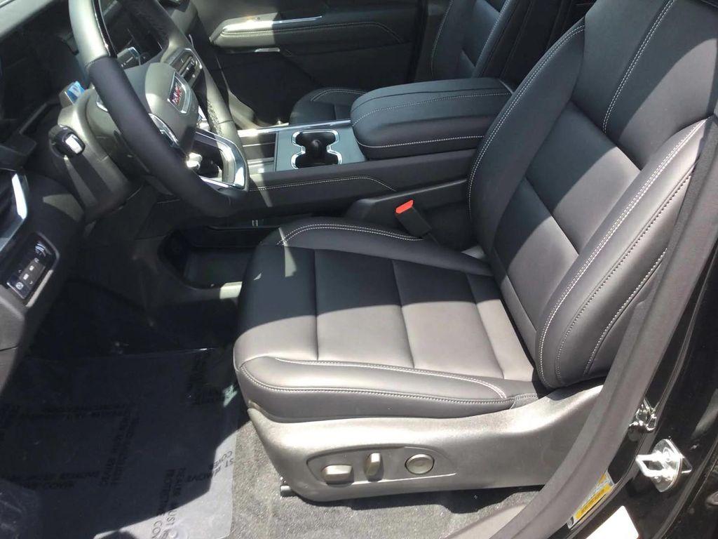new 2025 GMC Acadia car, priced at $51,500