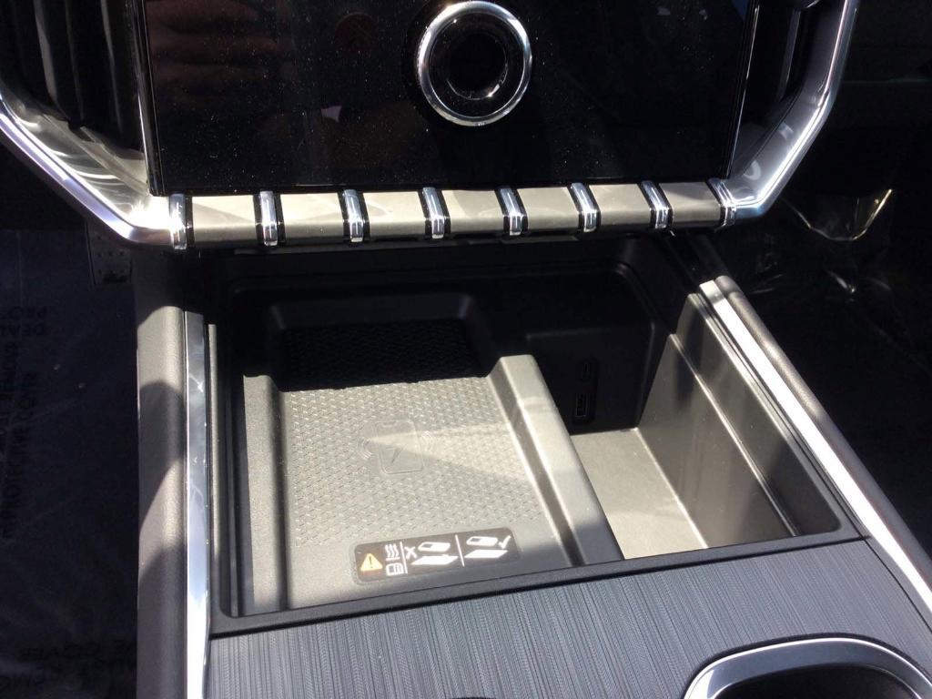 new 2025 GMC Acadia car, priced at $51,500
