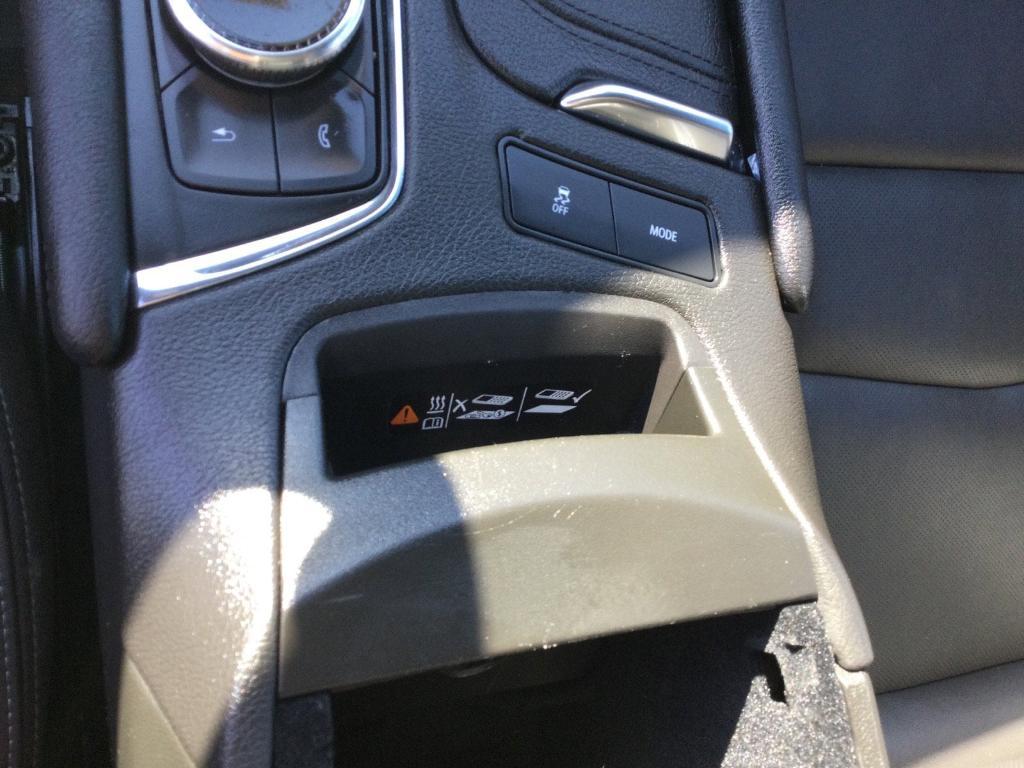 used 2025 Cadillac XT6 car, priced at $44,995