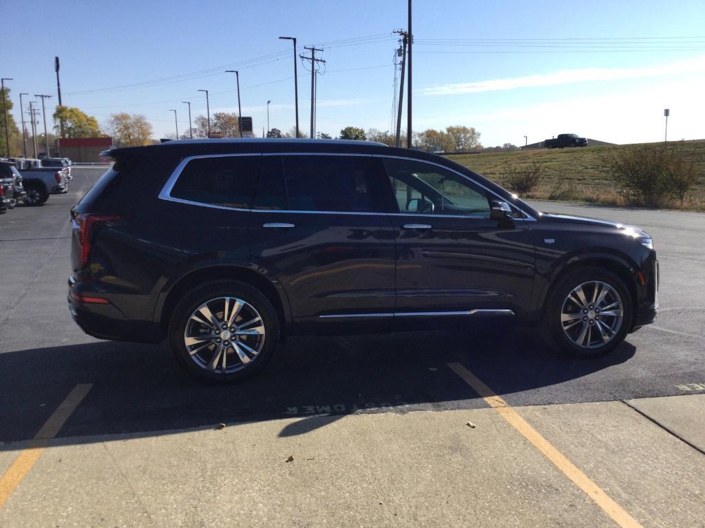 used 2025 Cadillac XT6 car, priced at $44,995