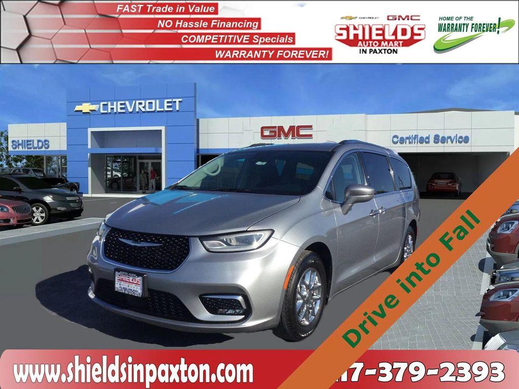 used 2021 Chrysler Pacifica car, priced at $14,995