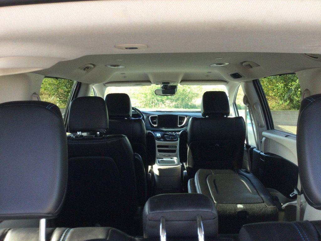 used 2021 Chrysler Pacifica car, priced at $14,995