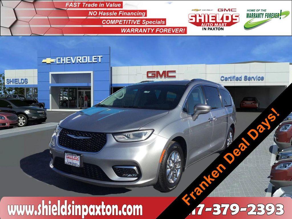 used 2021 Chrysler Pacifica car, priced at $14,995