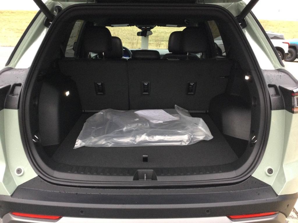 new 2026 Chevrolet Equinox car, priced at $32,545