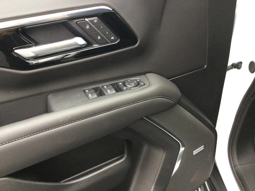 new 2026 Chevrolet Suburban car, priced at $76,270