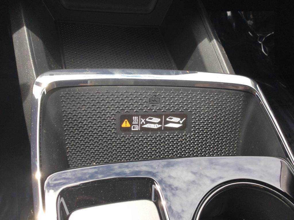 new 2026 Chevrolet Equinox car, priced at $36,635