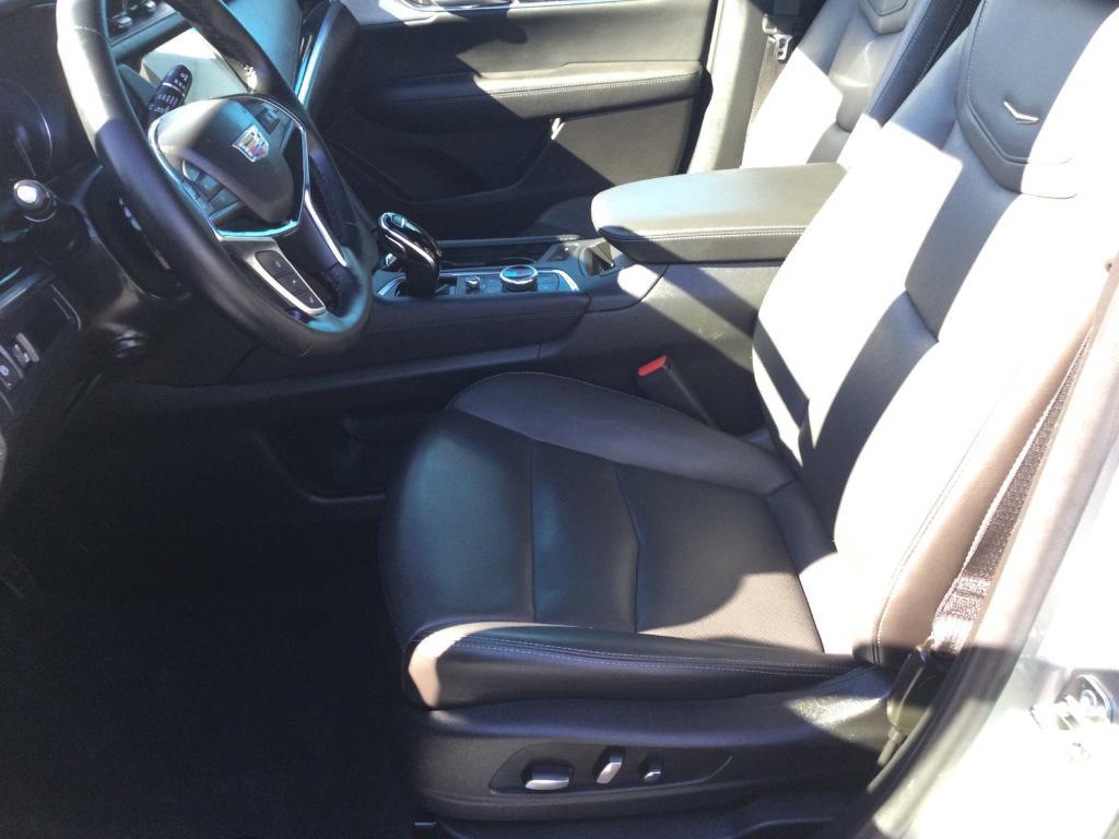 used 2025 Cadillac XT5 car, priced at $43,995