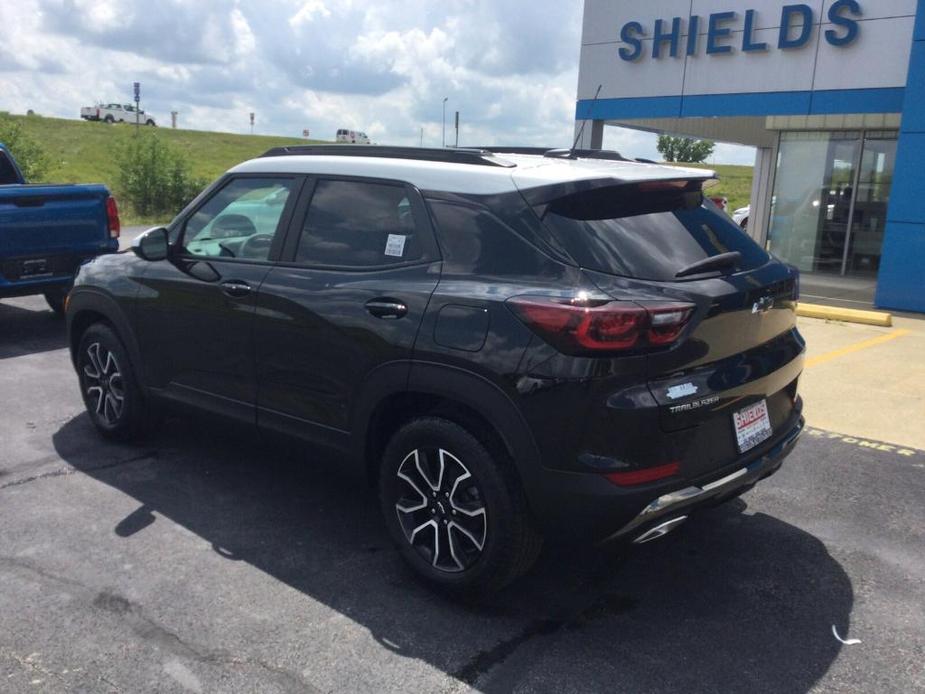 new 2025 Chevrolet TrailBlazer car, priced at $30,280