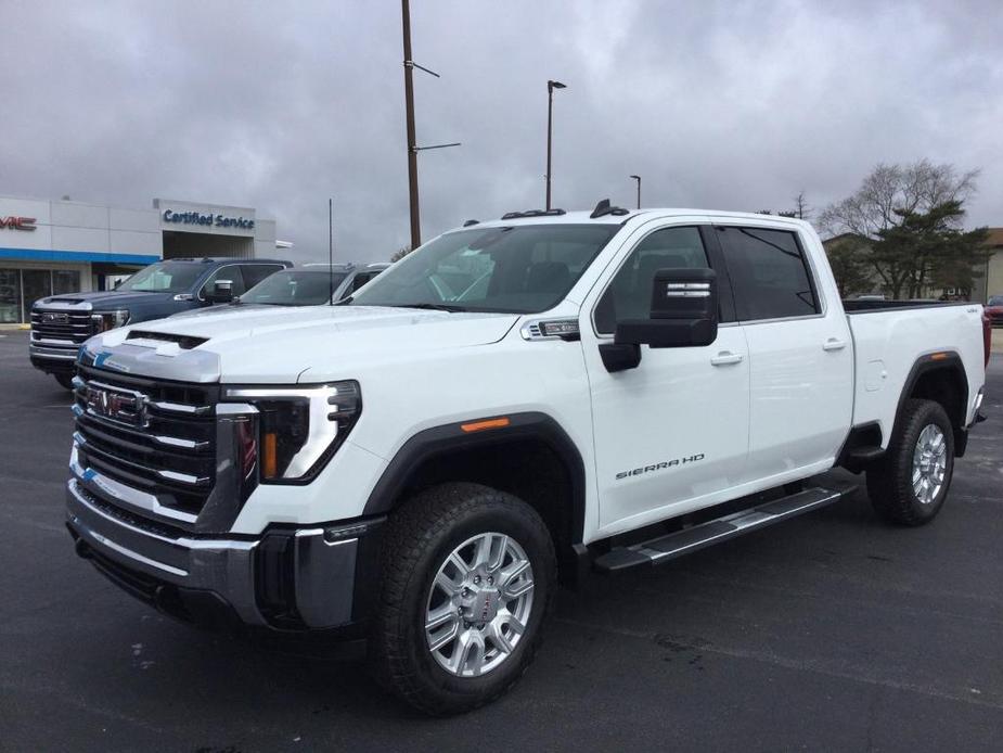 new 2024 GMC Sierra 2500 car, priced at $61,995