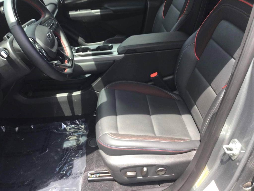 used 2024 Chevrolet Equinox EV car, priced at $31,995