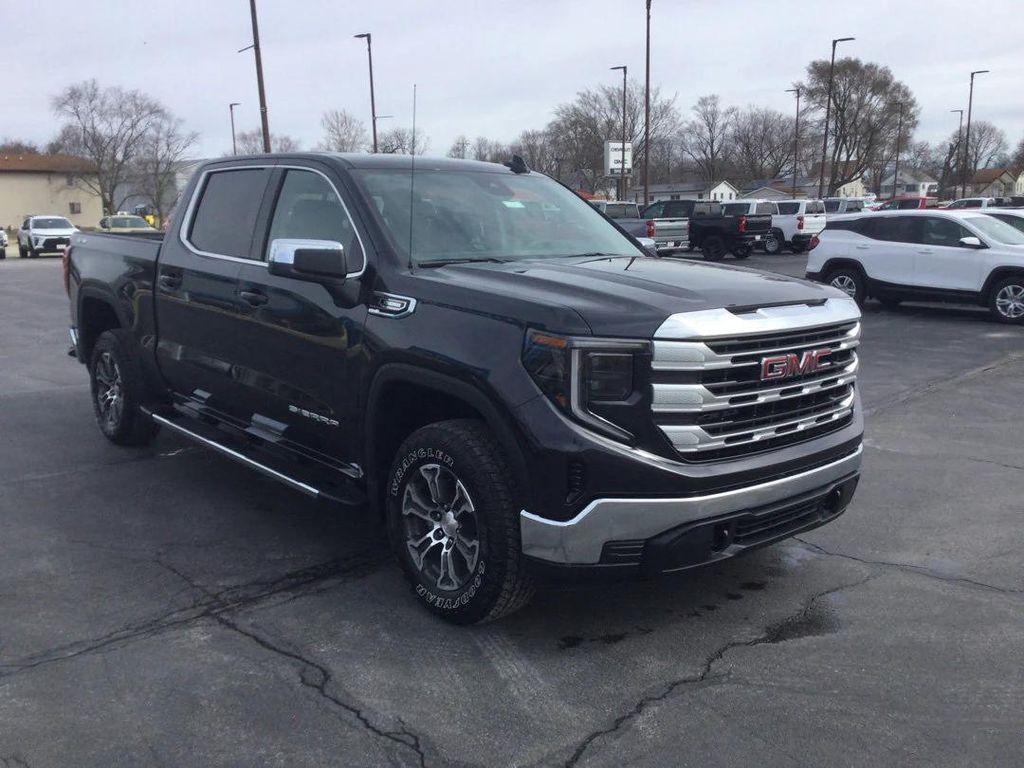 new 2025 GMC Sierra 1500 car, priced at $51,600