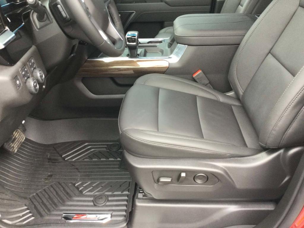 new 2025 Chevrolet Silverado 1500 car, priced at $60,550