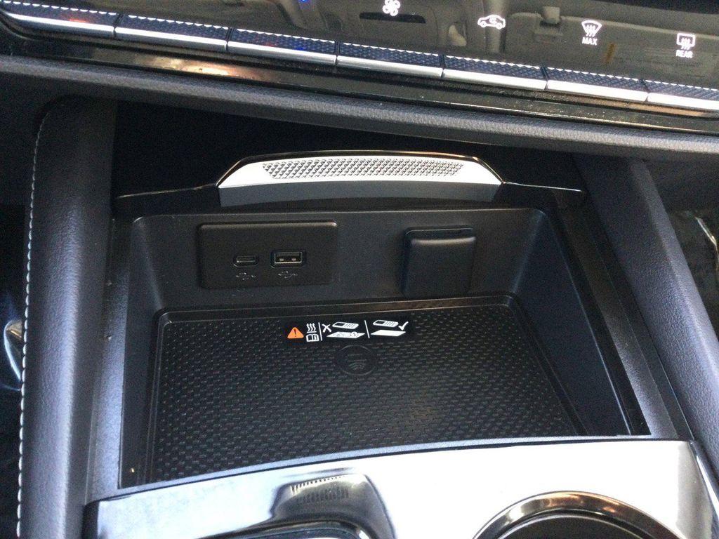 used 2025 Buick Envision car