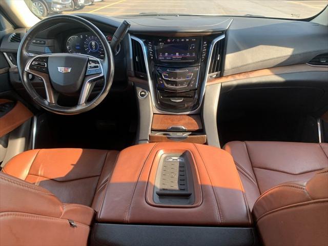 used 2017 Cadillac Escalade ESV car, priced at $31,038