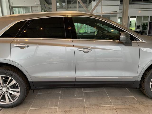 new 2024 Cadillac XT5 car, priced at $50,590