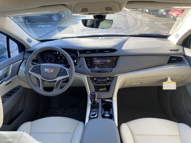 new 2024 Cadillac XT5 car, priced at $58,085