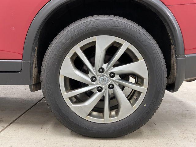 used 2014 Nissan Rogue car, priced at $8,990