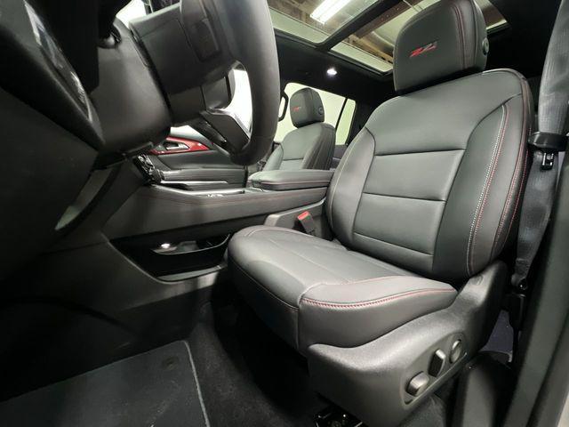 new 2026 Chevrolet Traverse car, priced at $56,017