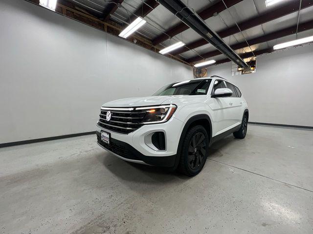 used 2024 Volkswagen Atlas car, priced at $32,492