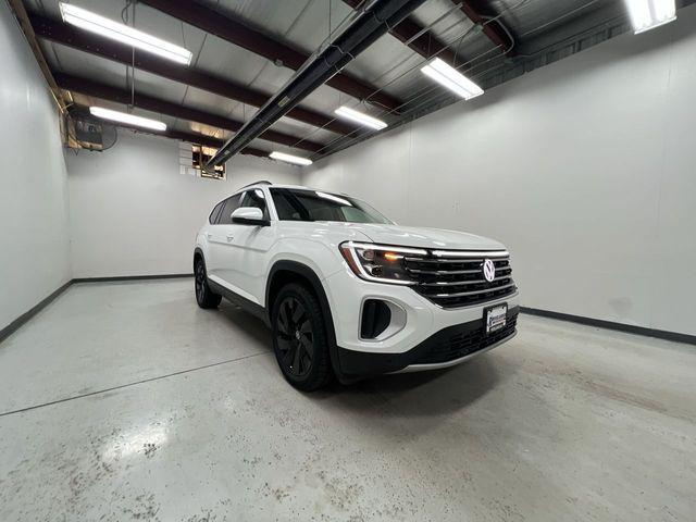 used 2024 Volkswagen Atlas car, priced at $32,492