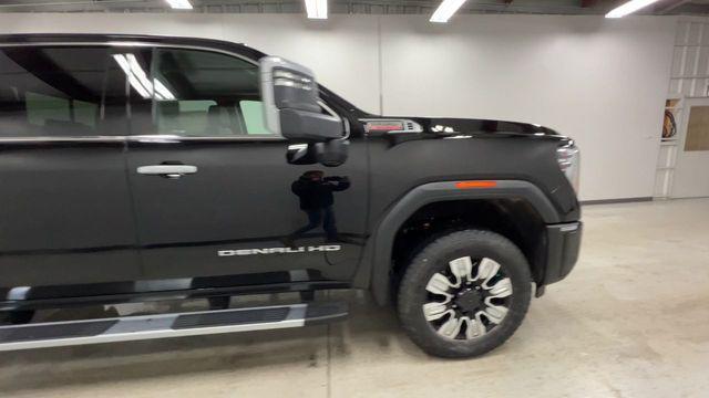 new 2025 GMC Sierra 2500 car, priced at $83,841