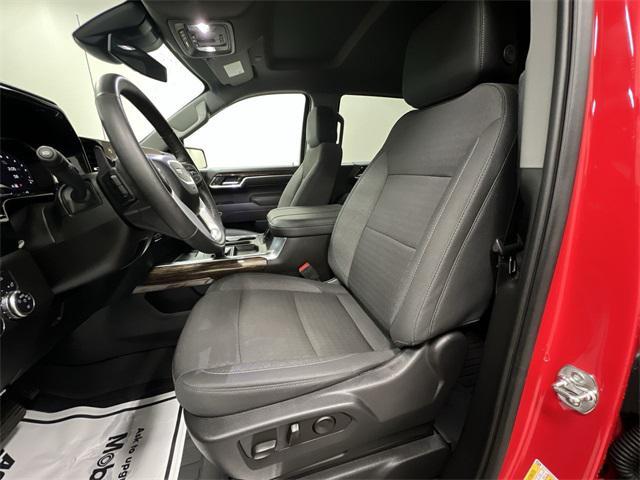 new 2025 GMC Sierra 1500 car, priced at $55,943
