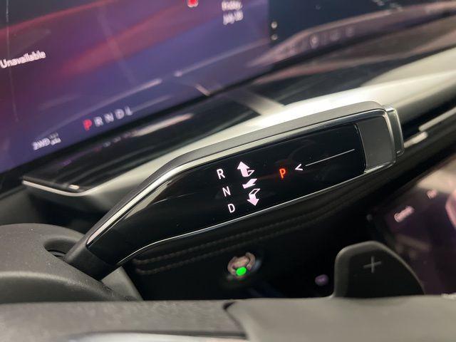 new 2025 Cadillac Escalade ESV car, priced at $123,039