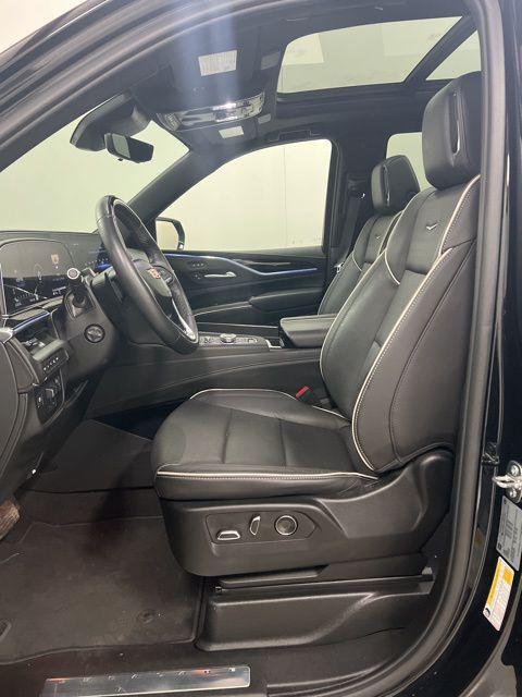 used 2024 Cadillac Escalade car, priced at $76,899