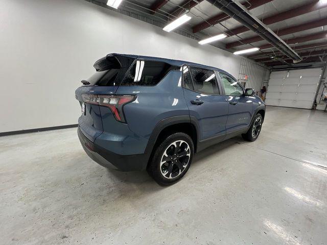 new 2025 Chevrolet Equinox car, priced at $30,318