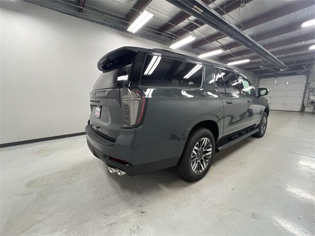 new 2025 Chevrolet Suburban car