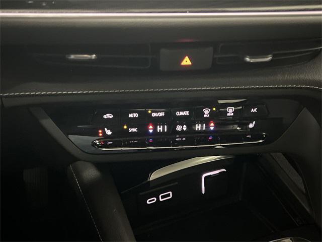 used 2023 Buick Envision car, priced at $30,294
