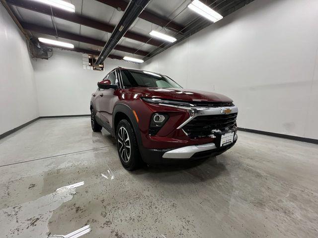 used 2025 Chevrolet TrailBlazer car, priced at $23,990