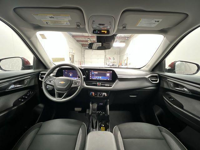 used 2025 Chevrolet TrailBlazer car, priced at $23,990