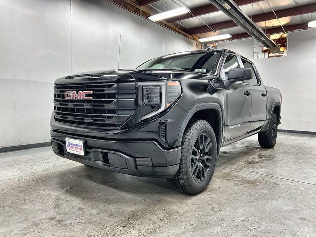 new 2025 GMC Sierra 1500 car, priced at $49,739