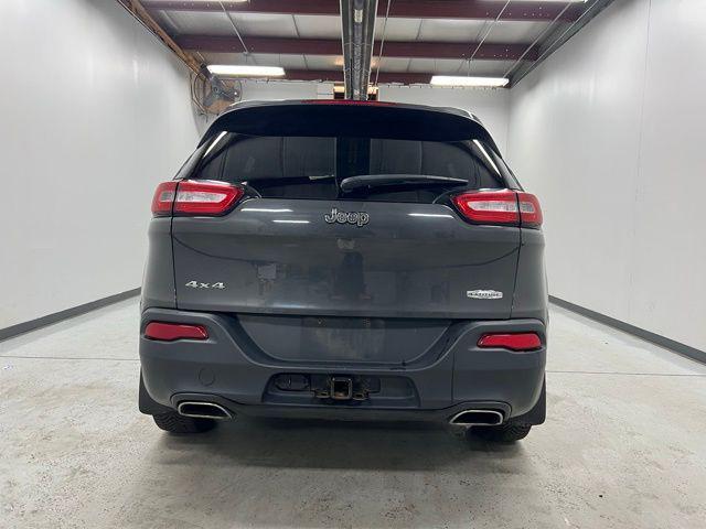 used 2015 Jeep Cherokee car, priced at $12,490