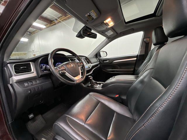 used 2019 Toyota Highlander car, priced at $19,990
