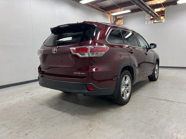 used 2014 Toyota Highlander car, priced at $15,890