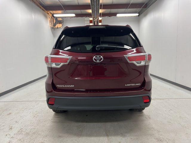 used 2014 Toyota Highlander car, priced at $15,890