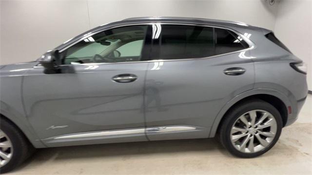 used 2022 Buick Envision car, priced at $31,892