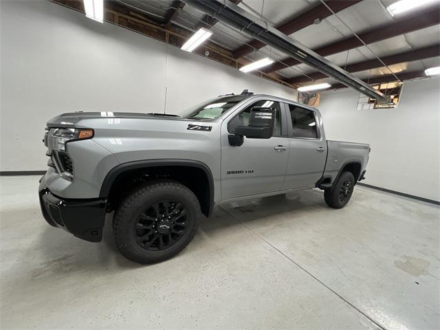 new 2025 Chevrolet Silverado 3500 car