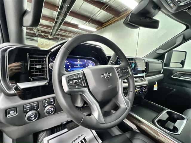 new 2025 Chevrolet Silverado 3500 car