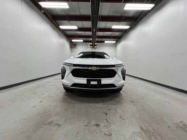 new 2026 Chevrolet Trax car, priced at $25,385