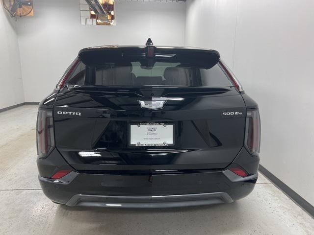 new 2025 Cadillac OPTIQ car, priced at $57,090