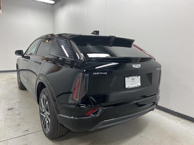 new 2025 Cadillac OPTIQ car, priced at $57,090
