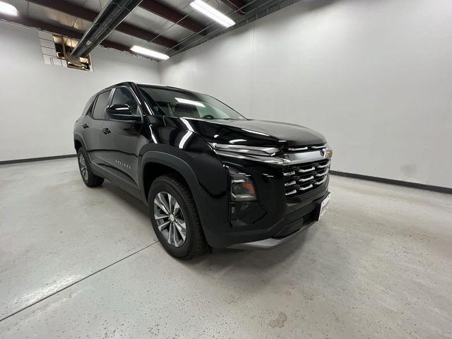 new 2026 Chevrolet Equinox car, priced at $33,106