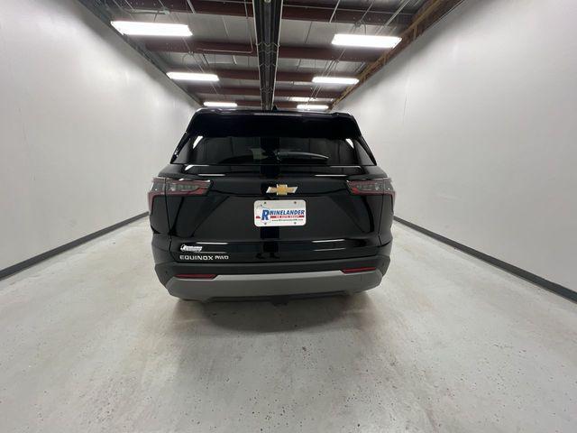 new 2026 Chevrolet Equinox car, priced at $33,106