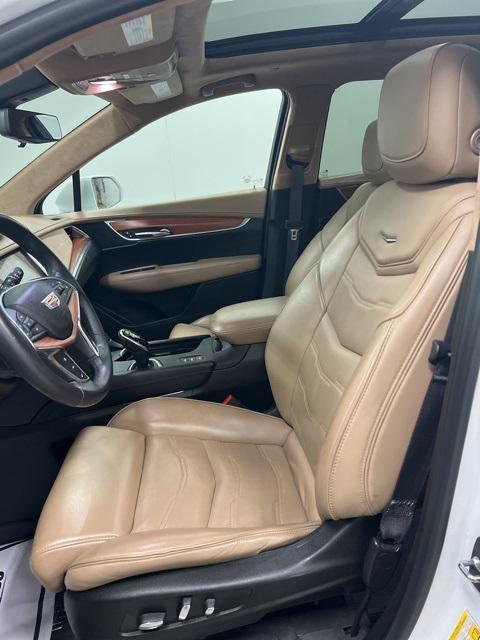 used 2017 Cadillac XT5 car, priced at $24,291