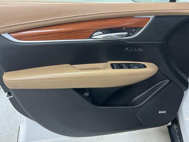 used 2017 Cadillac XT5 car, priced at $24,291