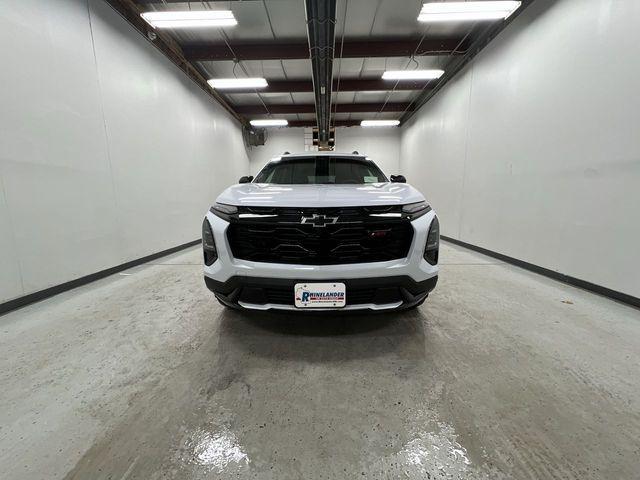 new 2026 Chevrolet Equinox car, priced at $37,395